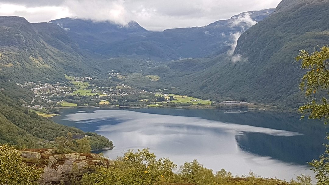 Dragkamp om milliardar i Røldal-Suldal Kraft: Stortinget har krava sine klare om ein månad